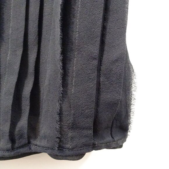 Joie 100% Silk Black Pleated Short Sleeve Blouse Small Raw Edge Career Wear - Picture 4 of 8